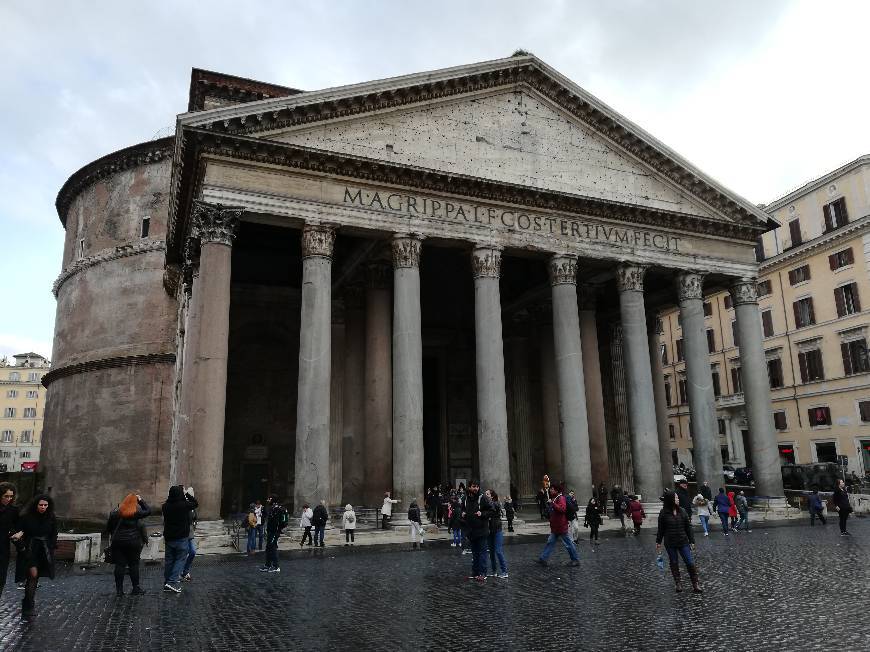 Place Pantheon