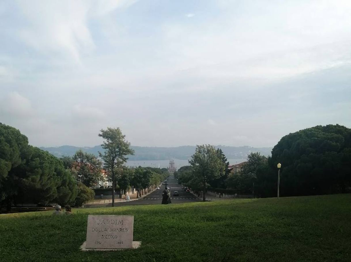 Lugar Avenida Torre de Belém