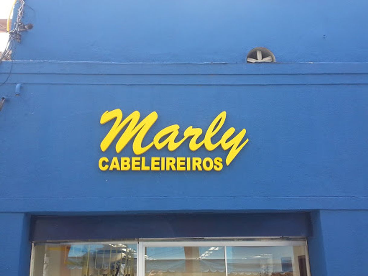 Lugares Marly Salão e Escola de Cabeleireiro