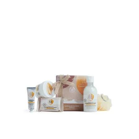 The Body Shop Soothing Almond Milk & Honey Pampering Essenti