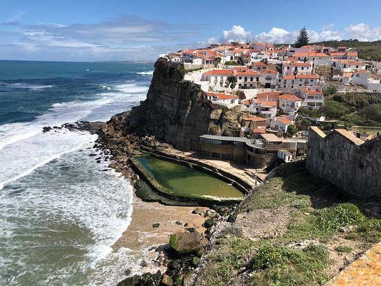 Place Praia das Azenhas do Mar