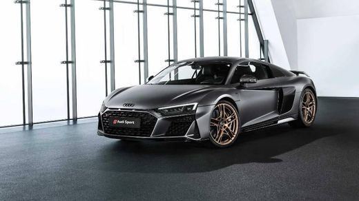 Social Audi R8 v10