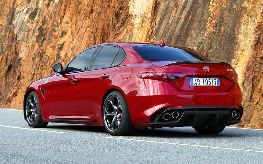 Fashion Alfa Romeo quadrifoglio