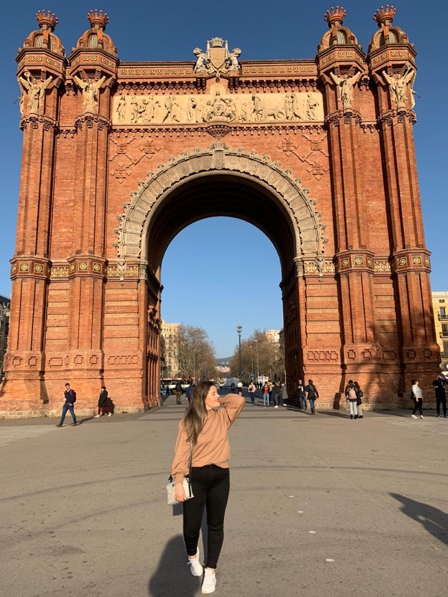 Lugar Arc de Triomf