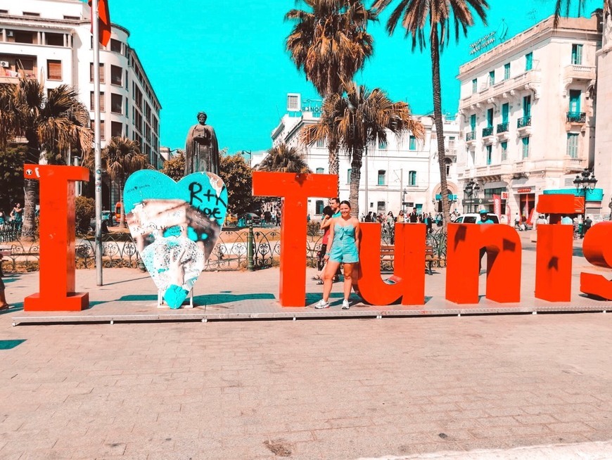 Lugar Tunis