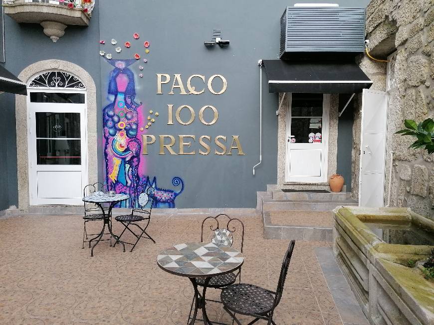 Restaurants Paço 100 Pressa Bed & Breakfast e Restaurante