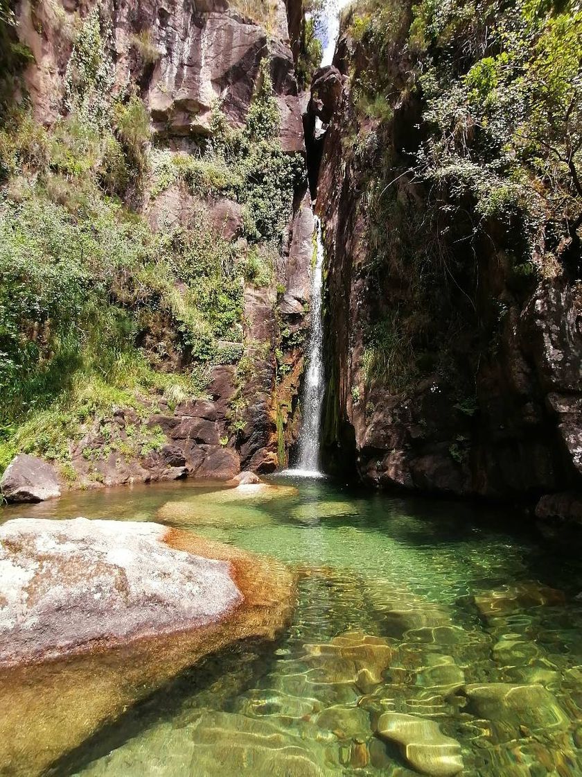 Place Cascata de Pincães