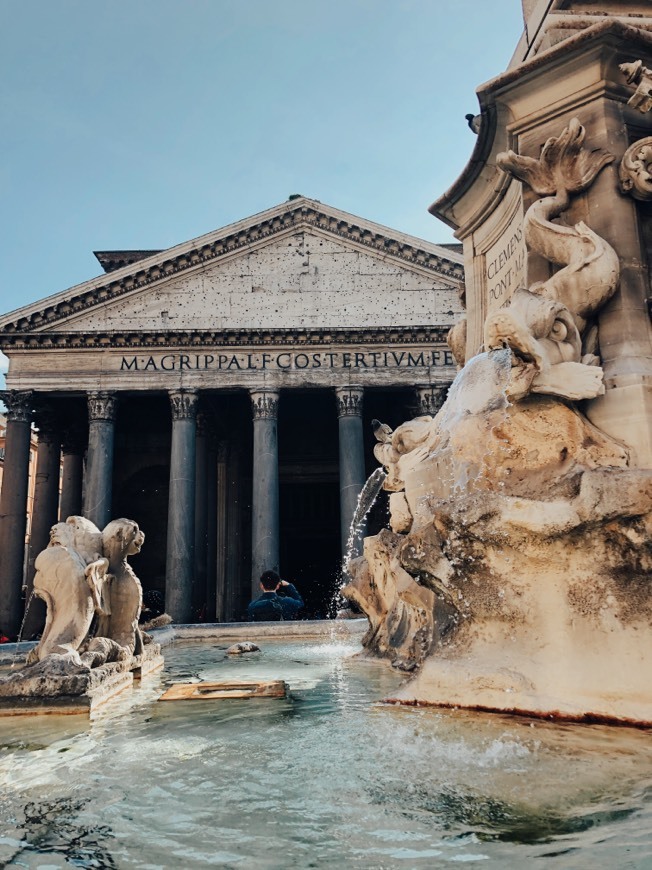 Place Pantheon