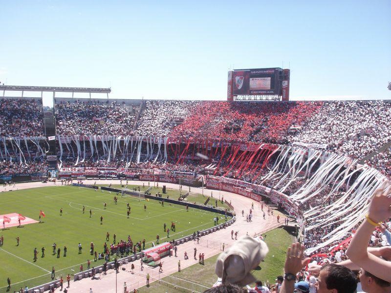 Lugar Estadio Antonio Vespucio Liberti