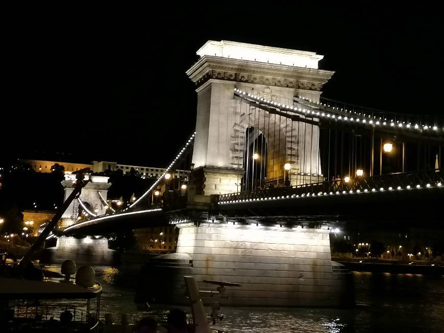 Place Puente de las Cadenas