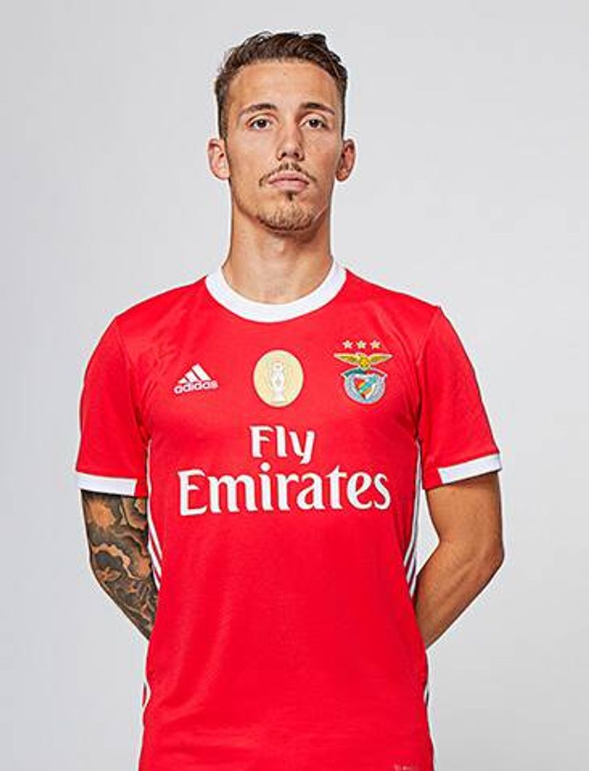 Moda Defesas do Benfica época 2019-2020