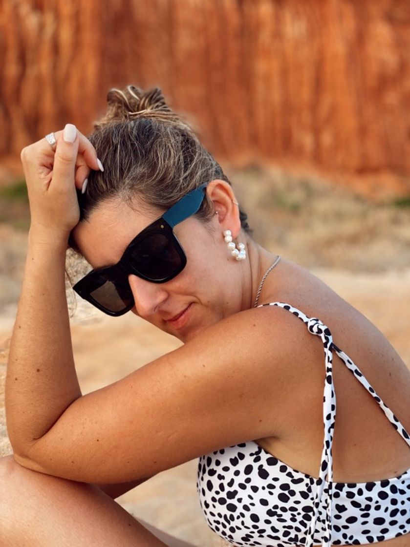 Moda Bikini estampado preto e branco 