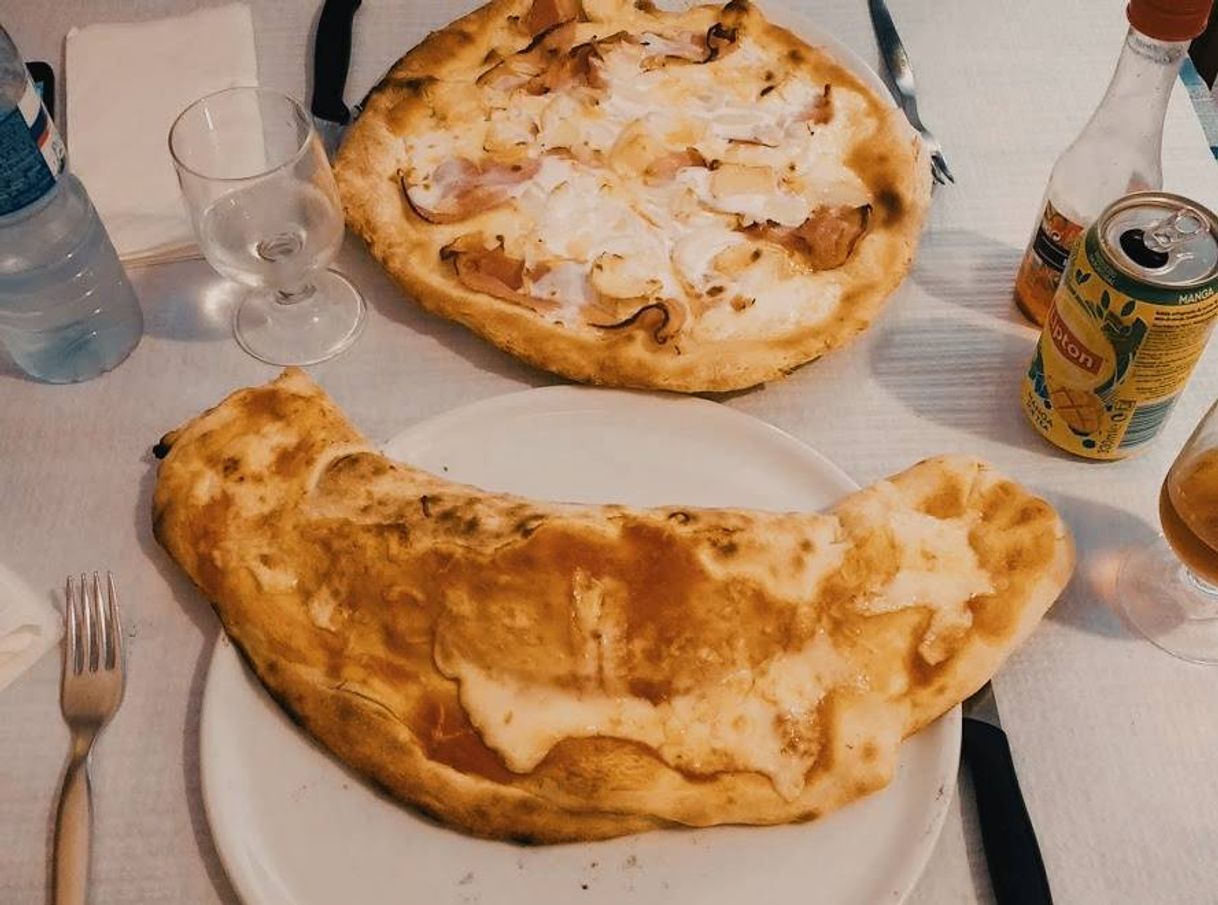 Restaurants Pizzaria Il Piccolo Mondo