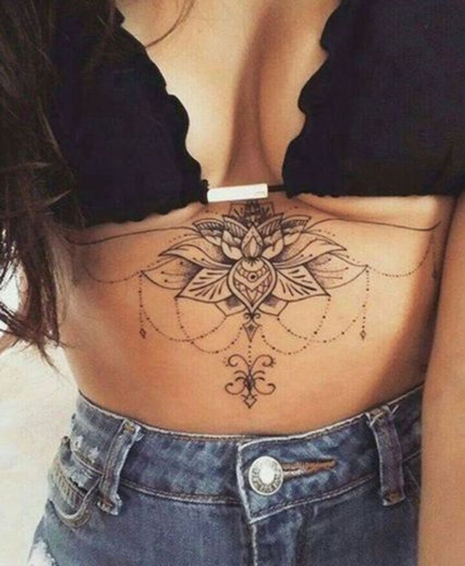 Moda Tatuagem feminina 