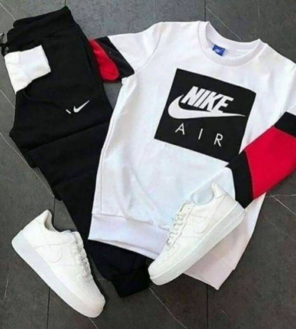 Social Look Nike25