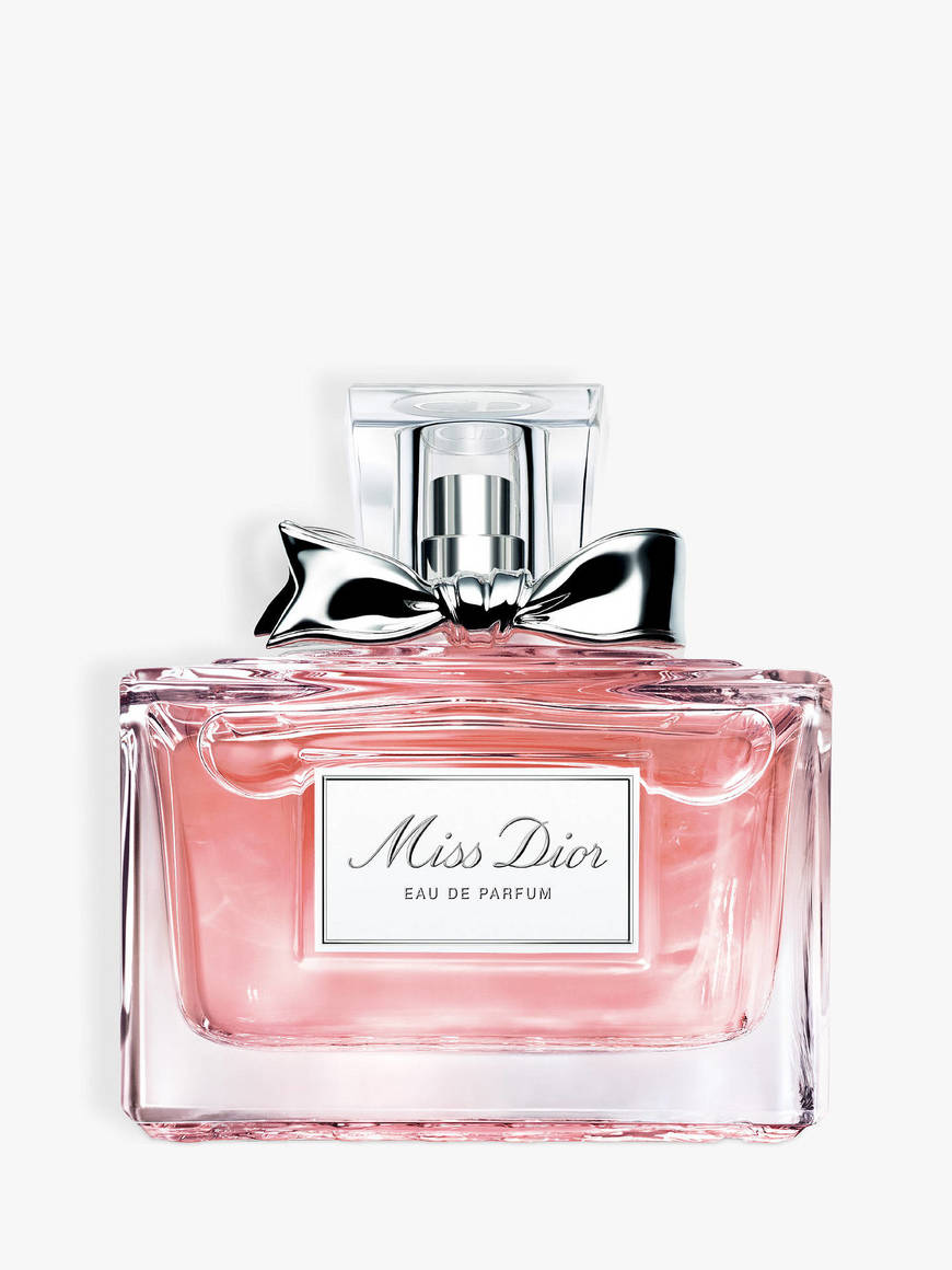 Fashion Miss Dior Eau de Parfum: the intensity of a sensual floral | DIOR