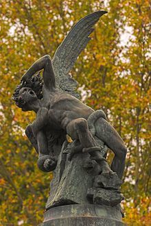 Lugar Estatua del Ángel Caído