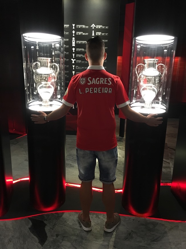 Lugar Museum Benfica Cosme Damião