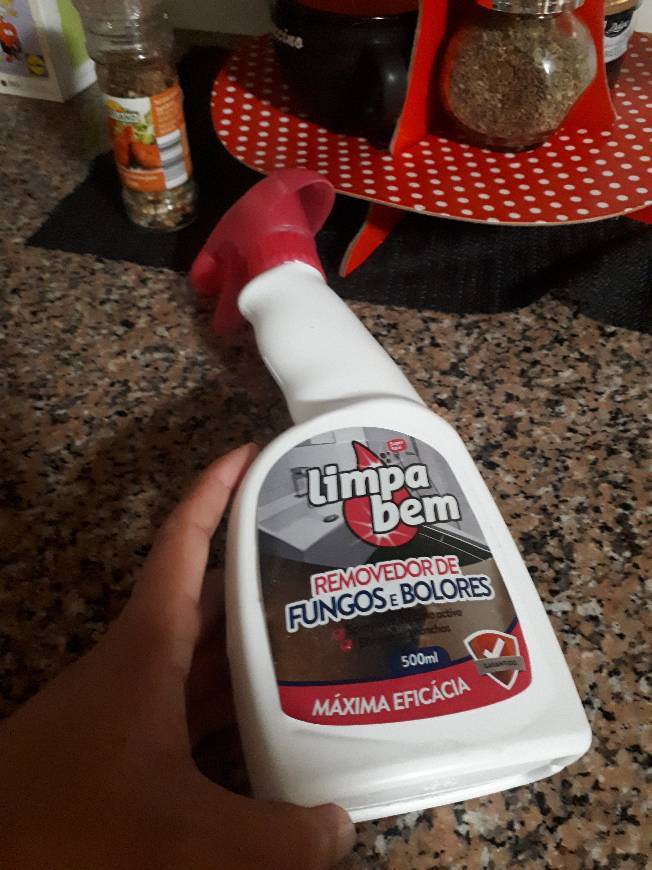 Moda Removedor de bolores e fungos  limpa bem