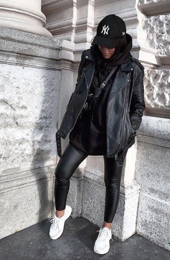Social Outfit