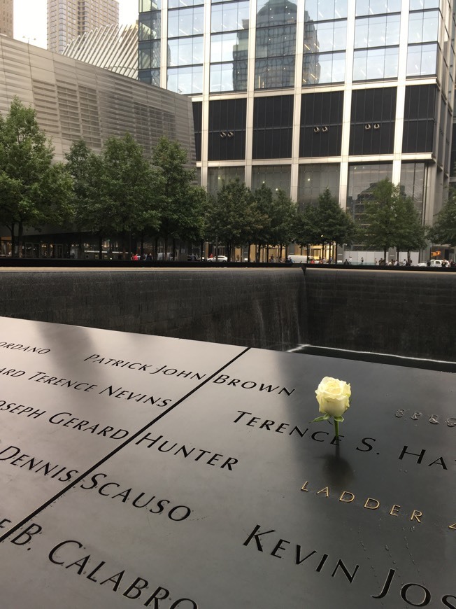 Lugar 9/11 Memorial