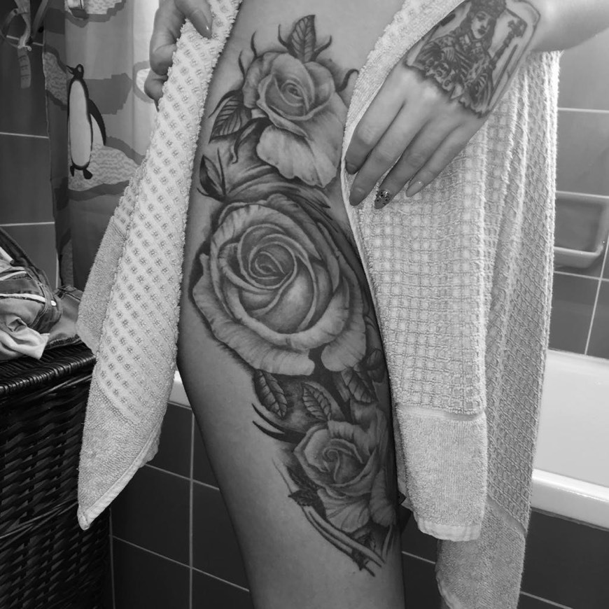 Fashion Tatuagem rosas