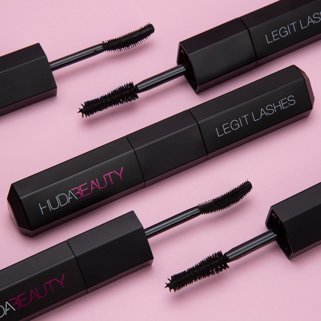 Products Mascara de Pestanas Huda Beauty