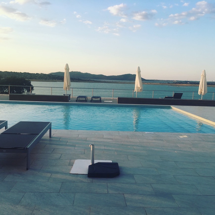 Lugar Herdade dos Delgados - Dark Sky View Hotel & Spa