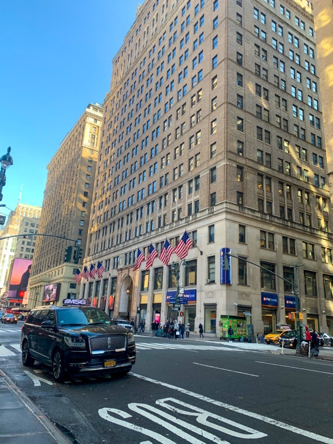 Place 5th Avenue