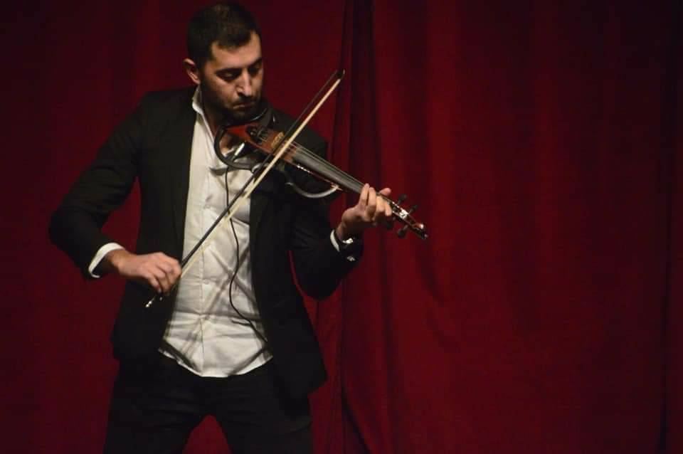 Fashion La Mouche Violin Performance 