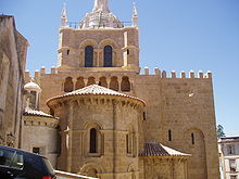 Place Sé Velha de Coimbra