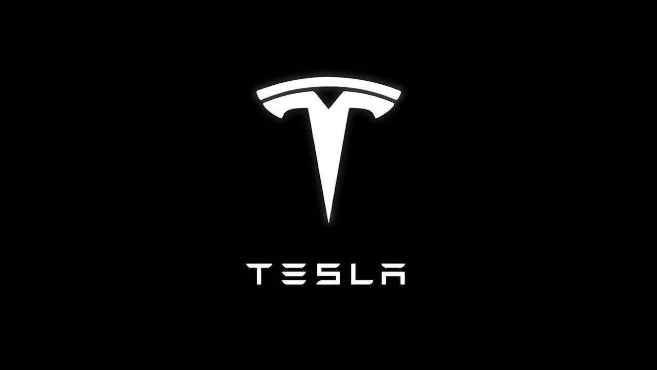 Fashion Tesla