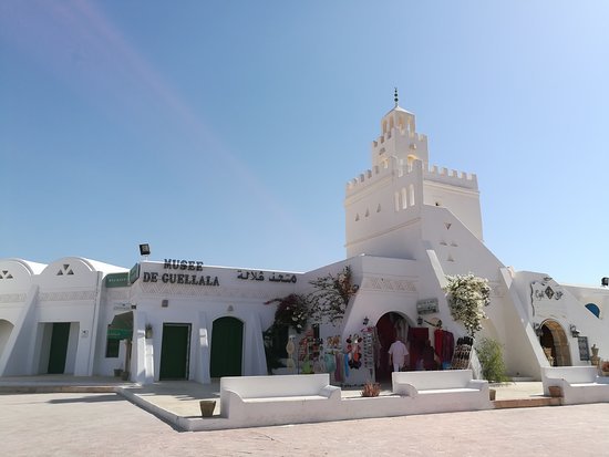 Lugares Guellala Mosque