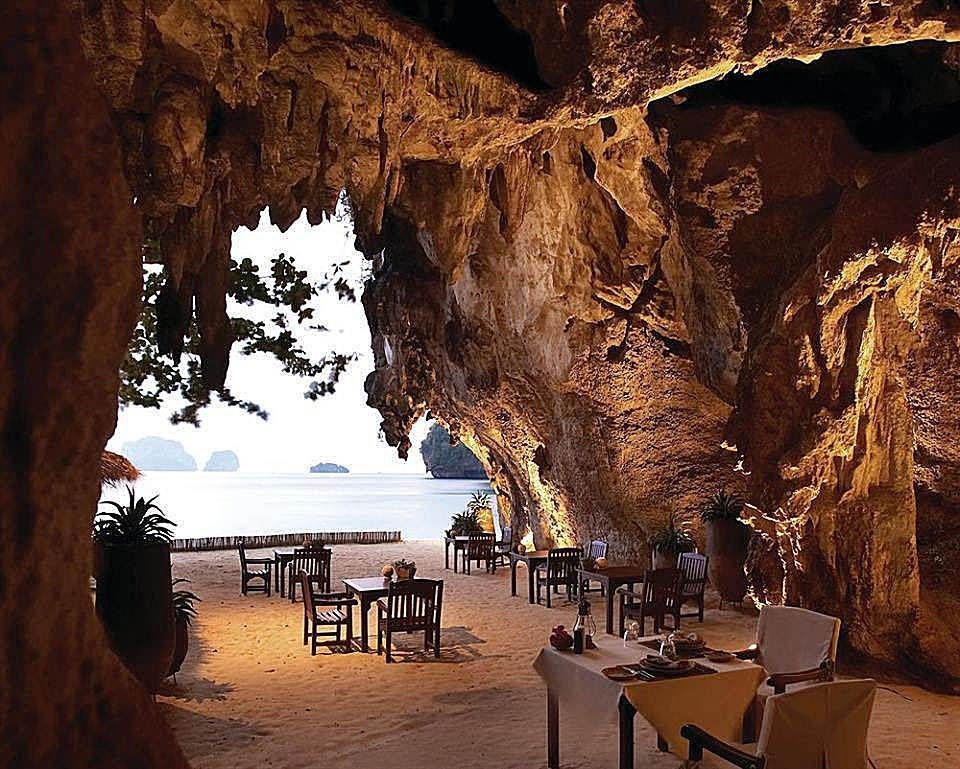 Restaurantes The Grotto