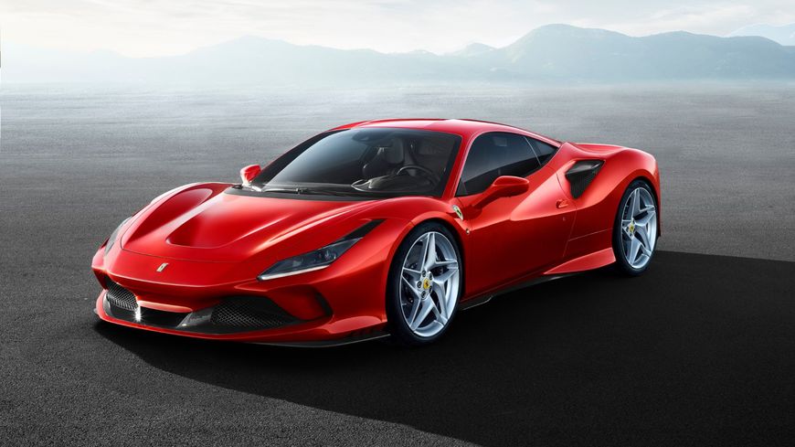 Moda Ferrari F8 Tributo