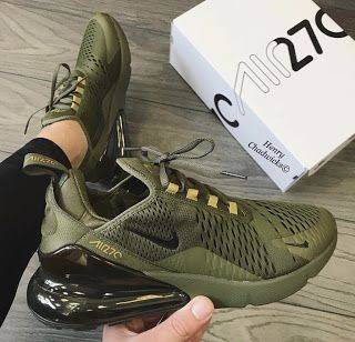 Moda Nike green