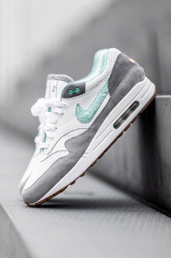 Fashion Nike air max 1 🖤