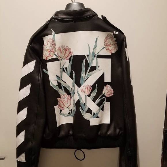 Social Off white sweat