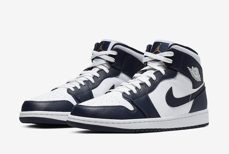 Social Jordan 1 mid 
