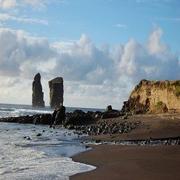 Place Praia dos Mosteiros