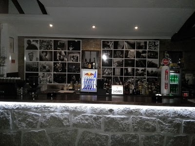 Lugar Desfolhada Bar