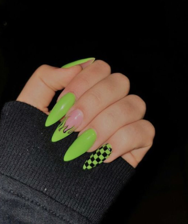 Social Nails💅🏻💚