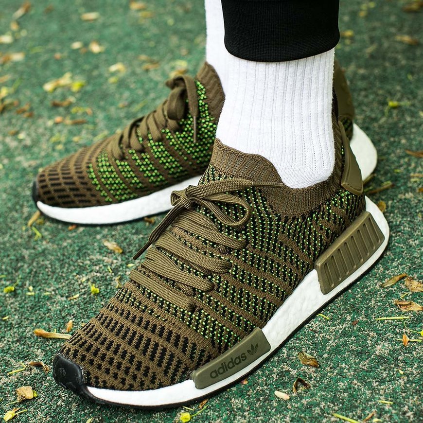 Product Adidas nmd r1 stlt primeknit