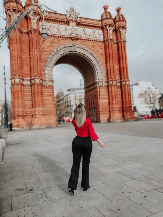 Lugar Arc de Triomf