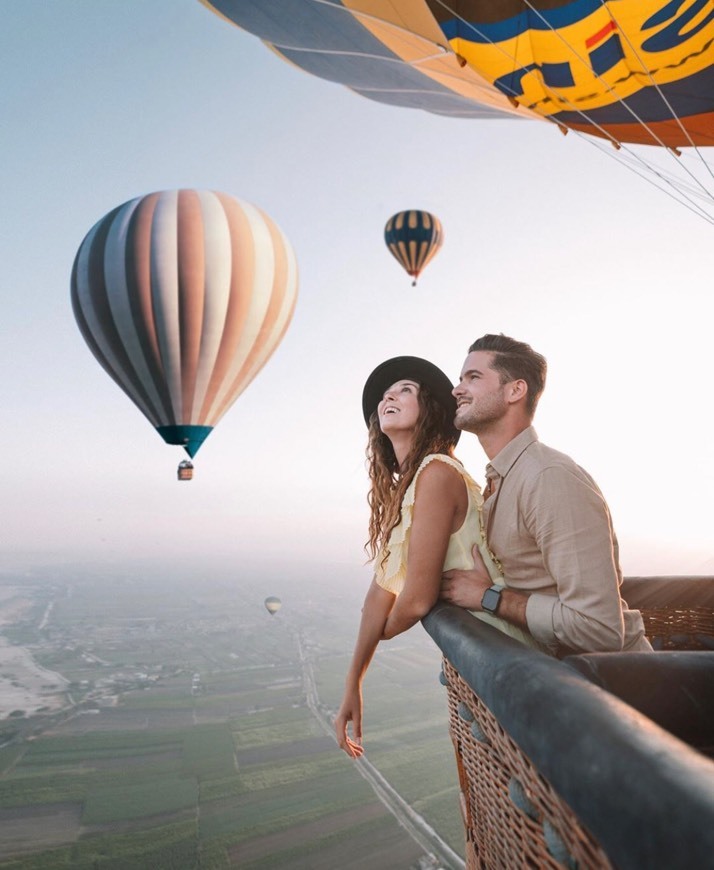 Social RAQUEL & MIGUEL (@explorerssaurus_) • Instagram photos and ...