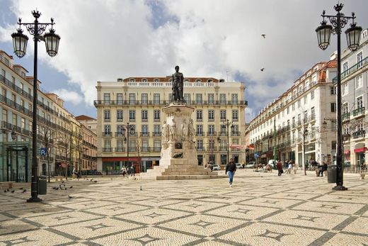 Plaza Luís de Camões
