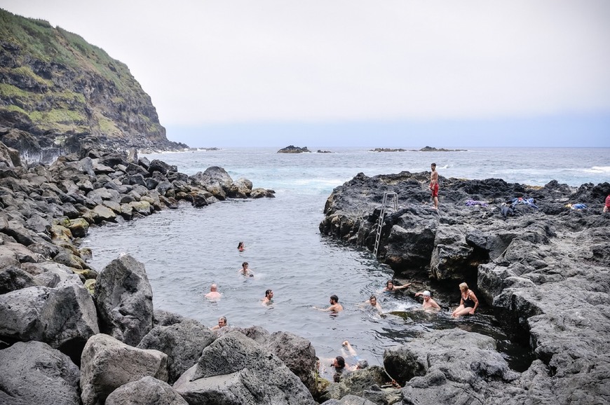 Ponta Da Ferraria natural swimming pool