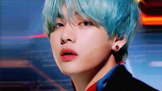 KIM TAEHYUNG 