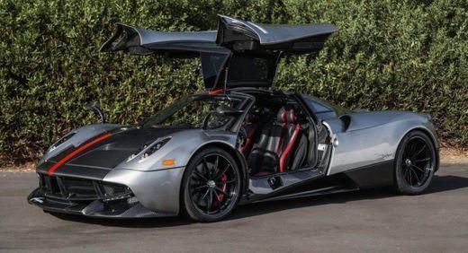 Moda Pagani Huayra 