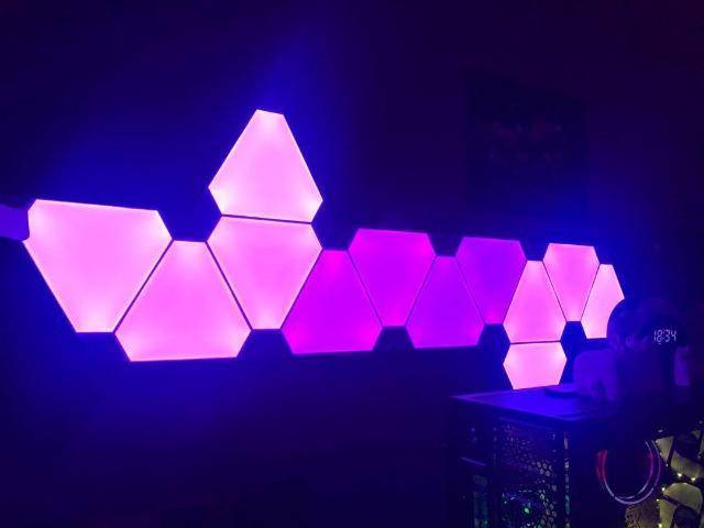 Producto Nanoleaf Aurora Iluminação Inteligente

